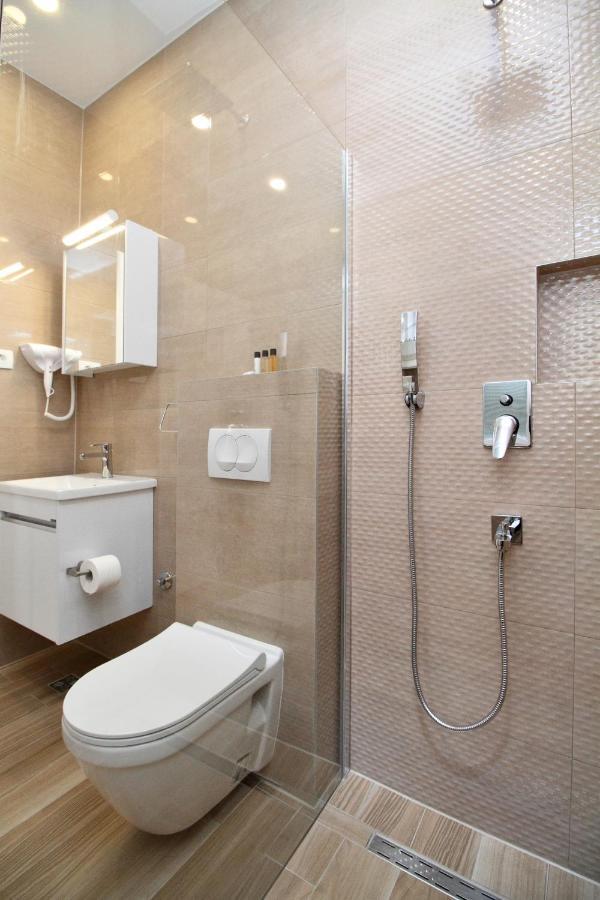 Platinum Rooms Butique Hotel Saraievo Exterior foto